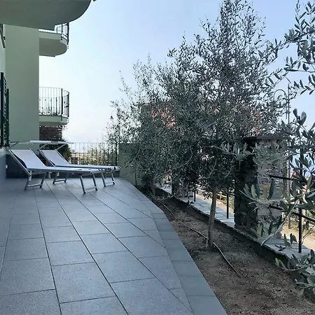 Le Case Di By World Apartament *